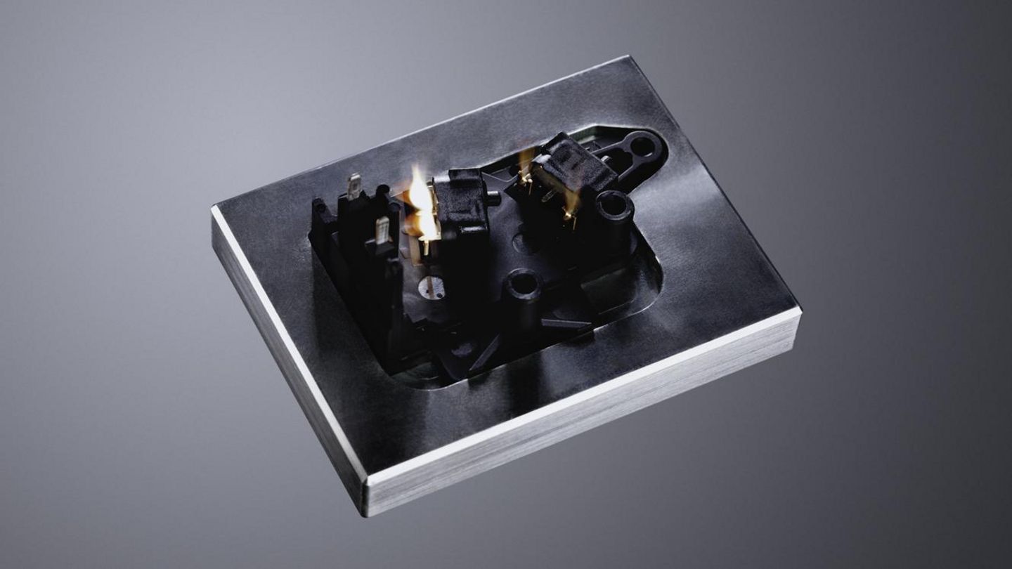 扫描焊接的电气触点