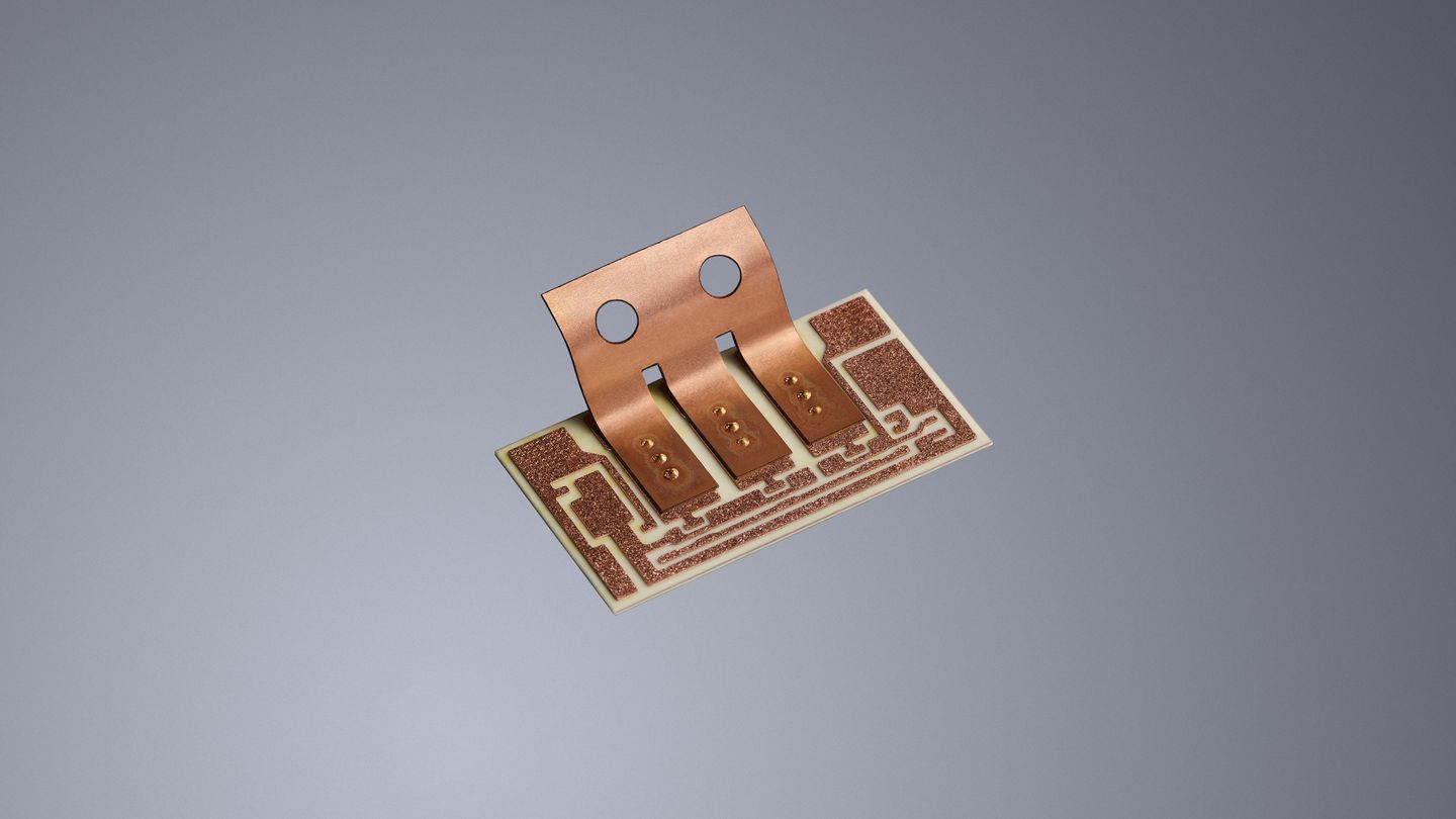 TruLaser Station 7000 应用：覆铜板